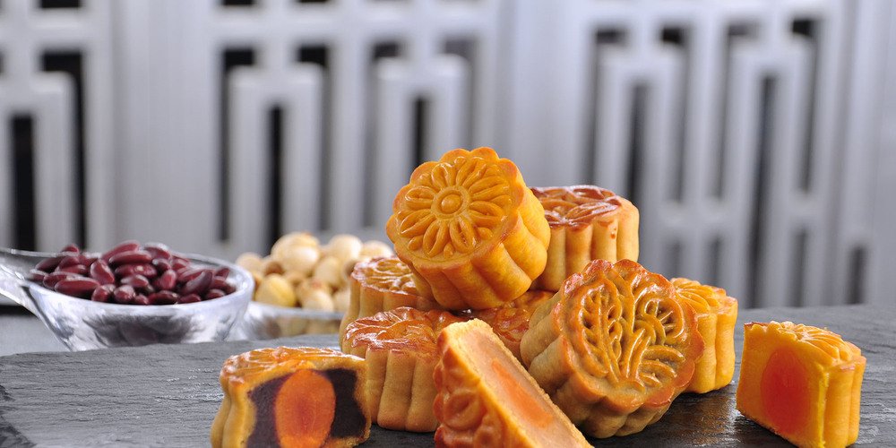 Which Mooncake Box Will Leave a Lasting Impression?