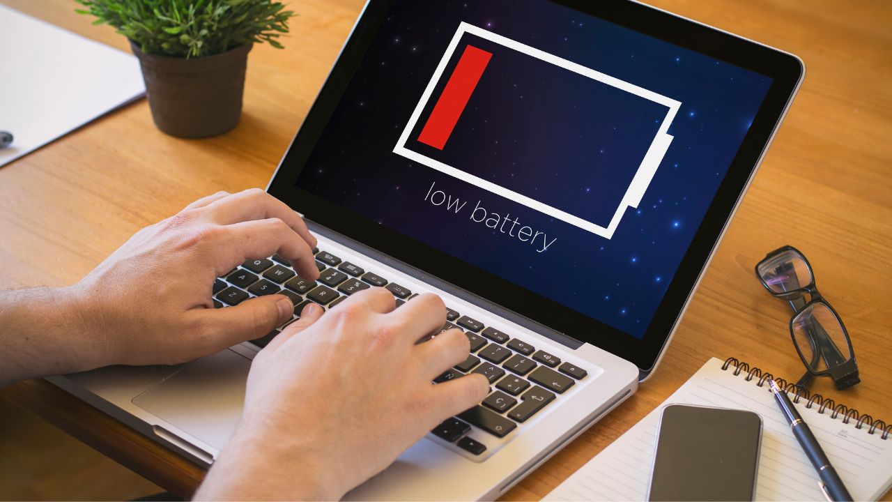 Battery Power and the Cloud: How Cloud Computing Reduces Laptop Energy Consumption