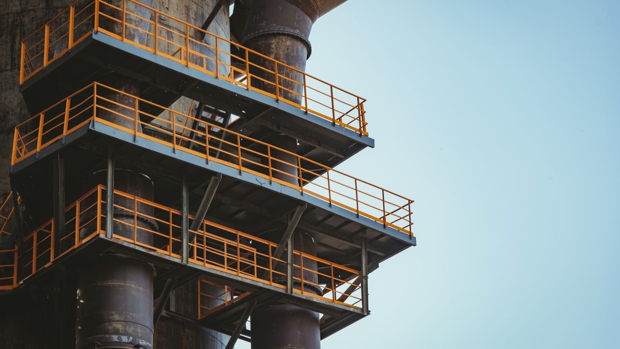 What to Look for When Comparing FRP Grating Suppliers and Specifications