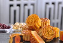Which Mooncake Box Will Leave a Lasting Impression?